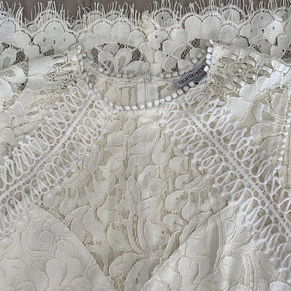 FASHION NOVA WHITE DRESS - Picture 5 of 5